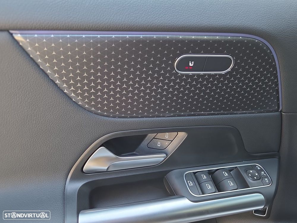 Mercedes-Benz EQA 250+ Edition - 15