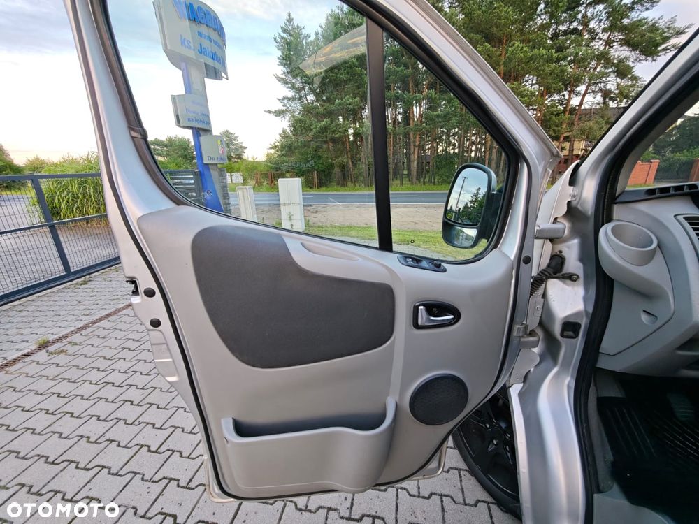 Opel Vivaro L2H1 DPF Life Cosmo - 22