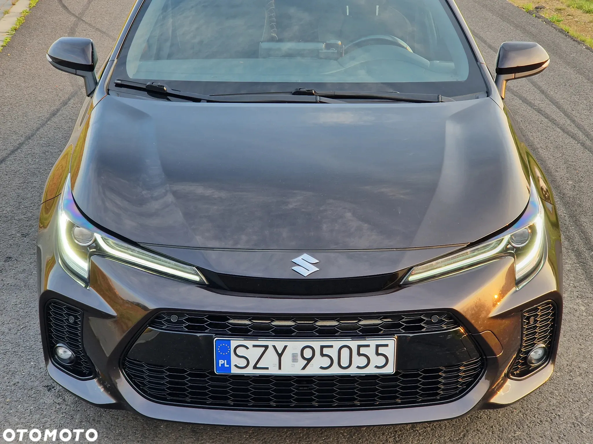 Suzuki Swace 1.8 Hybrid Elegance CVT - 10