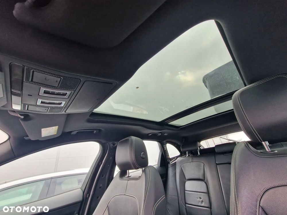 Jaguar F-Pace 2.0 i4D AWD R-Sport - 14