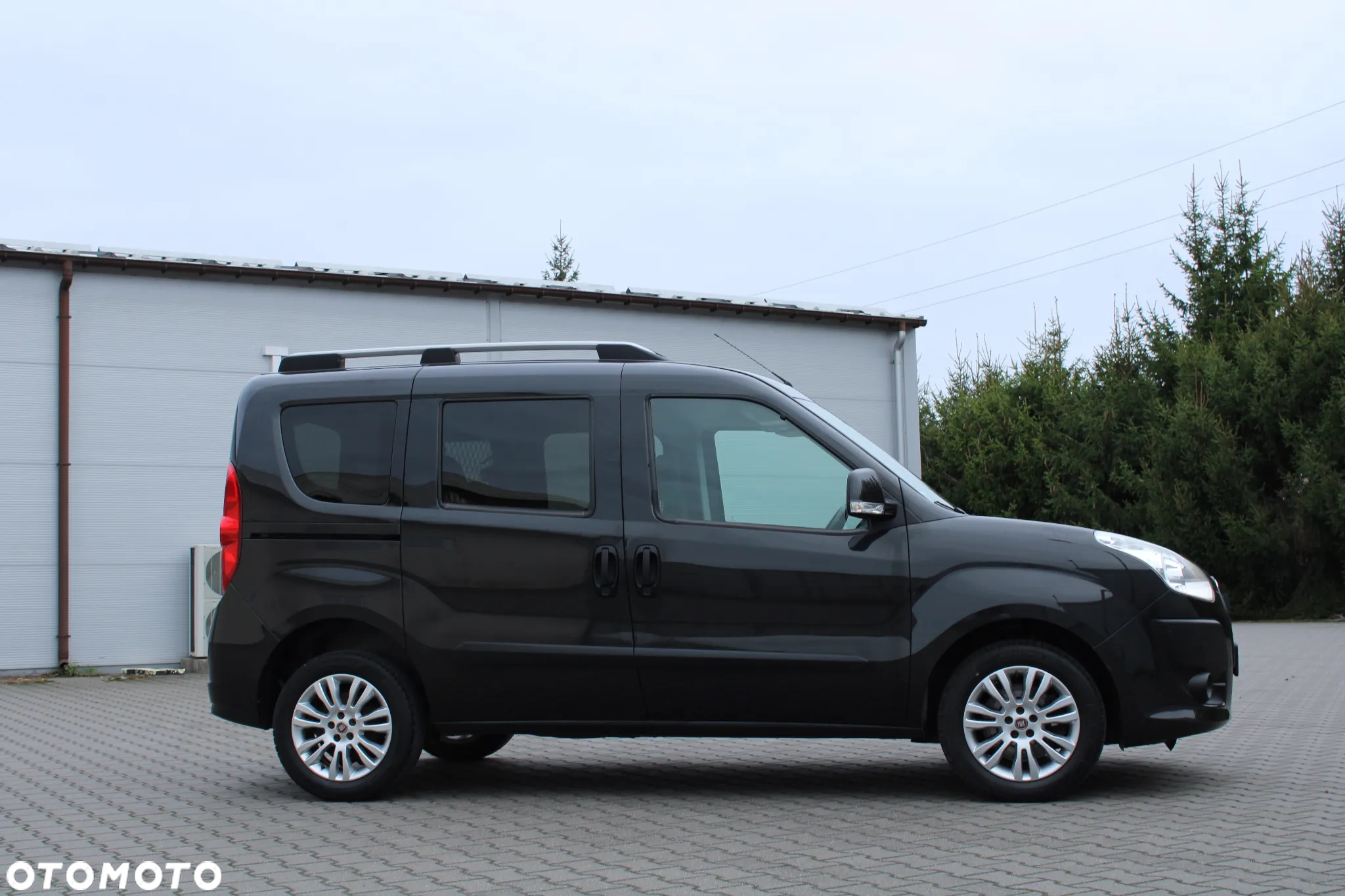 Fiat Doblo 1.4 T-Jet 16V Lounge - 32