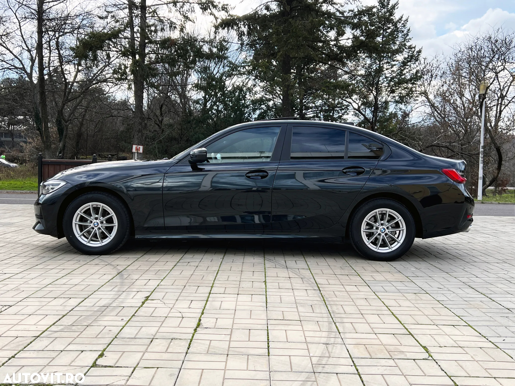 BMW Seria 3 318d Luxury Line - 7