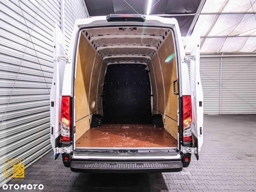 Iveco DAILY MAXI 3,0D 35S18 + BRYGADÓWKA 7 OSÓB - HAUSER !!! - 15