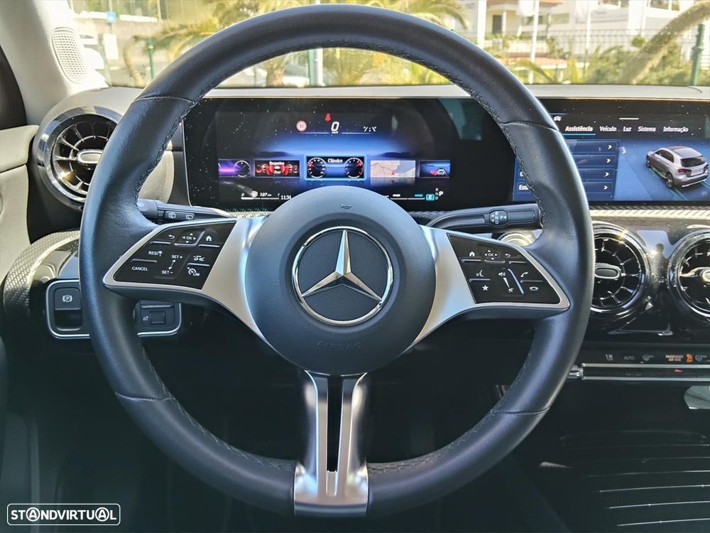 Mercedes-Benz A 200 Style Plus Aut. - 8