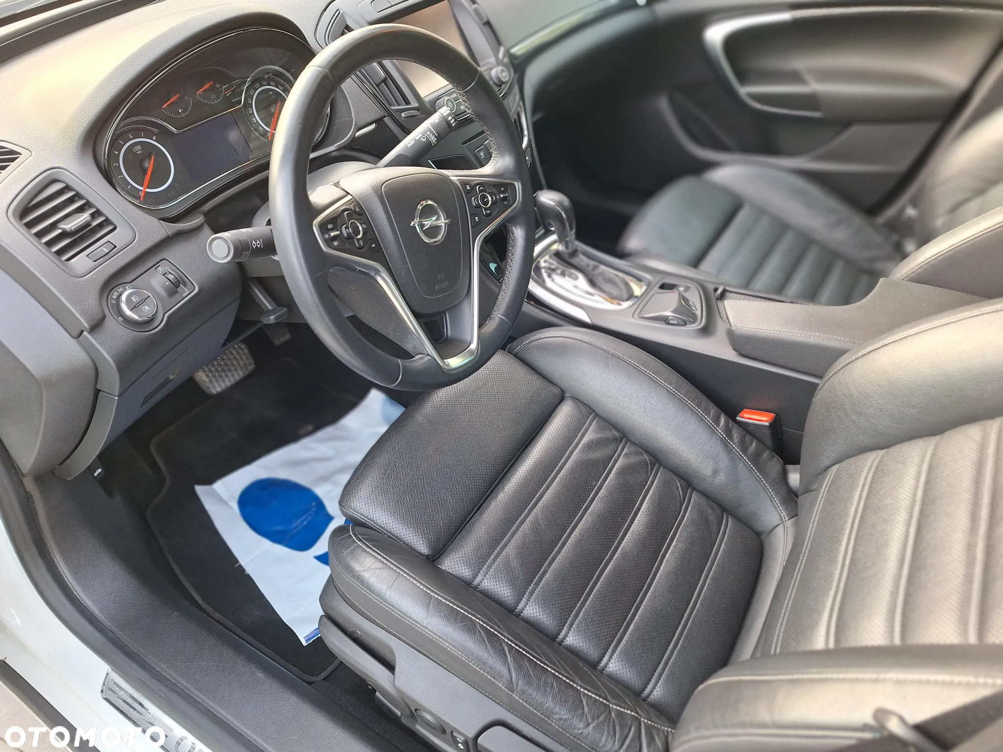 Opel Insignia 1.6 T Executive EU6 - 19