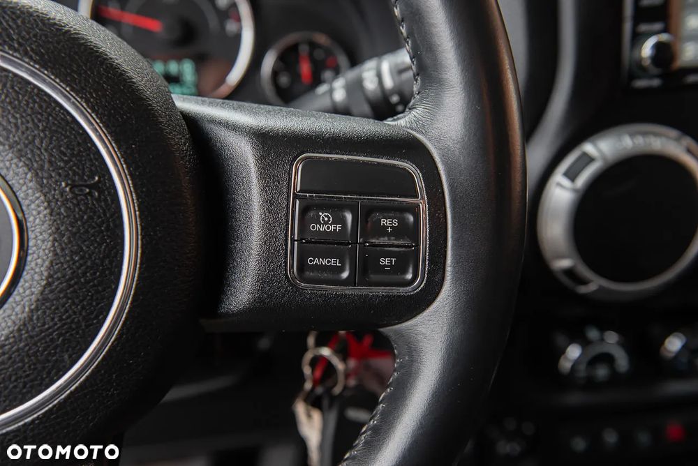 Jeep Wrangler Unlimited 3.6 Automatik X - 16