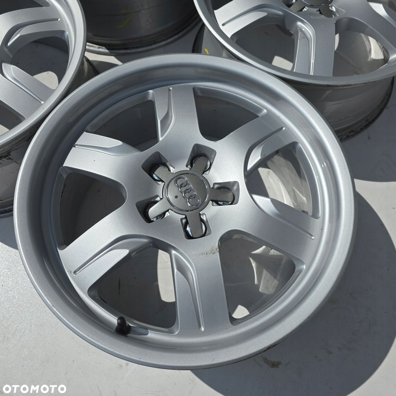 AUDI A5 A4 B8 B9 A6 C6 C7 17" 5x112 ET28 4X - 3