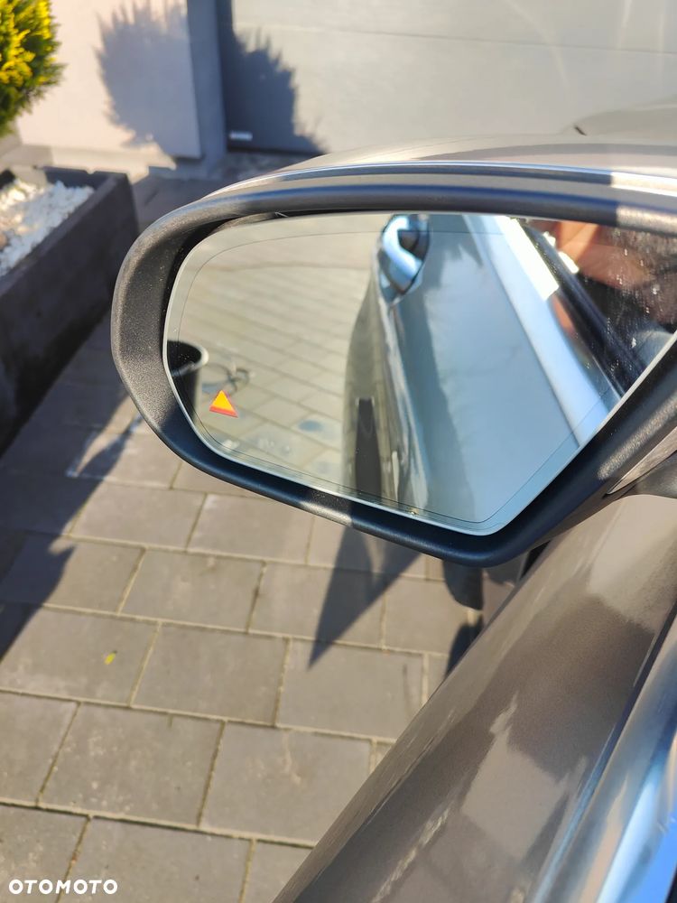 Mercedes-Benz GLC 300 4Matic 9G-TRONIC AMG Line - 35