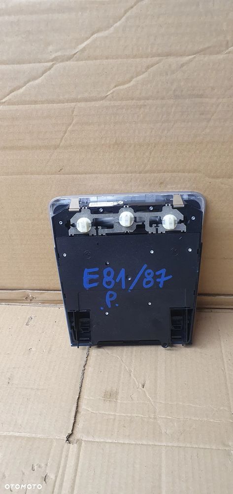 Lampka oświetlenie kabiny podsufitki BMW I E81 E87 9137479 6932827 9138277 - 5
