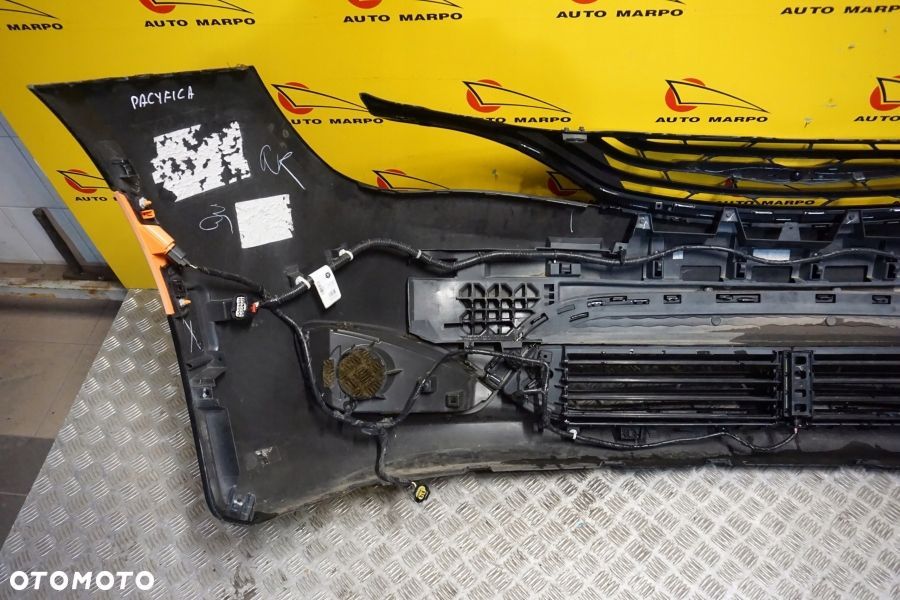 CHRYSLER PACIFICA 2017 - Zderzak Przód Przedni Atrapa Kratka Halogen USA - 11