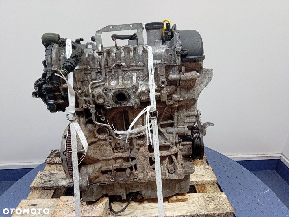 SKODA RAPID 1.2 TSI 90KM SILNIK BENZYNOWY CJZF - 4