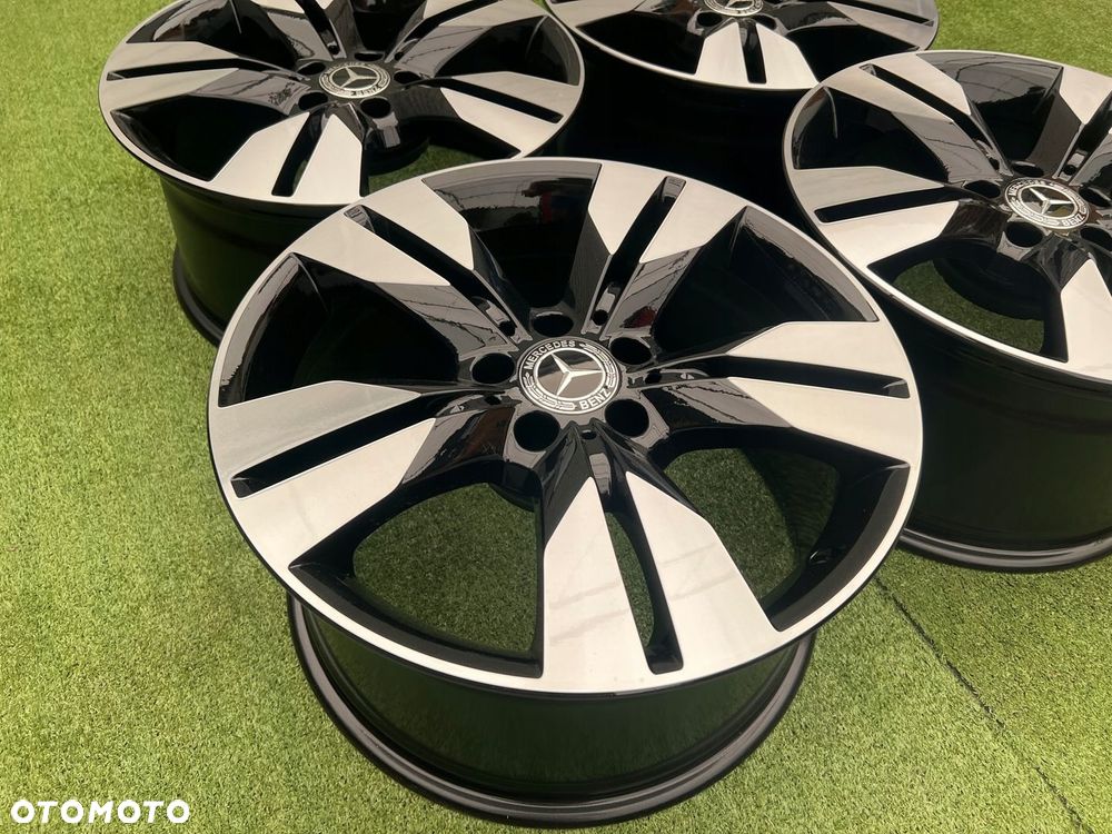 KOMPLET FELG FELGI ALU MERCEDES A219 219 218 212 CLS E KLASA 18 ET28 ET33