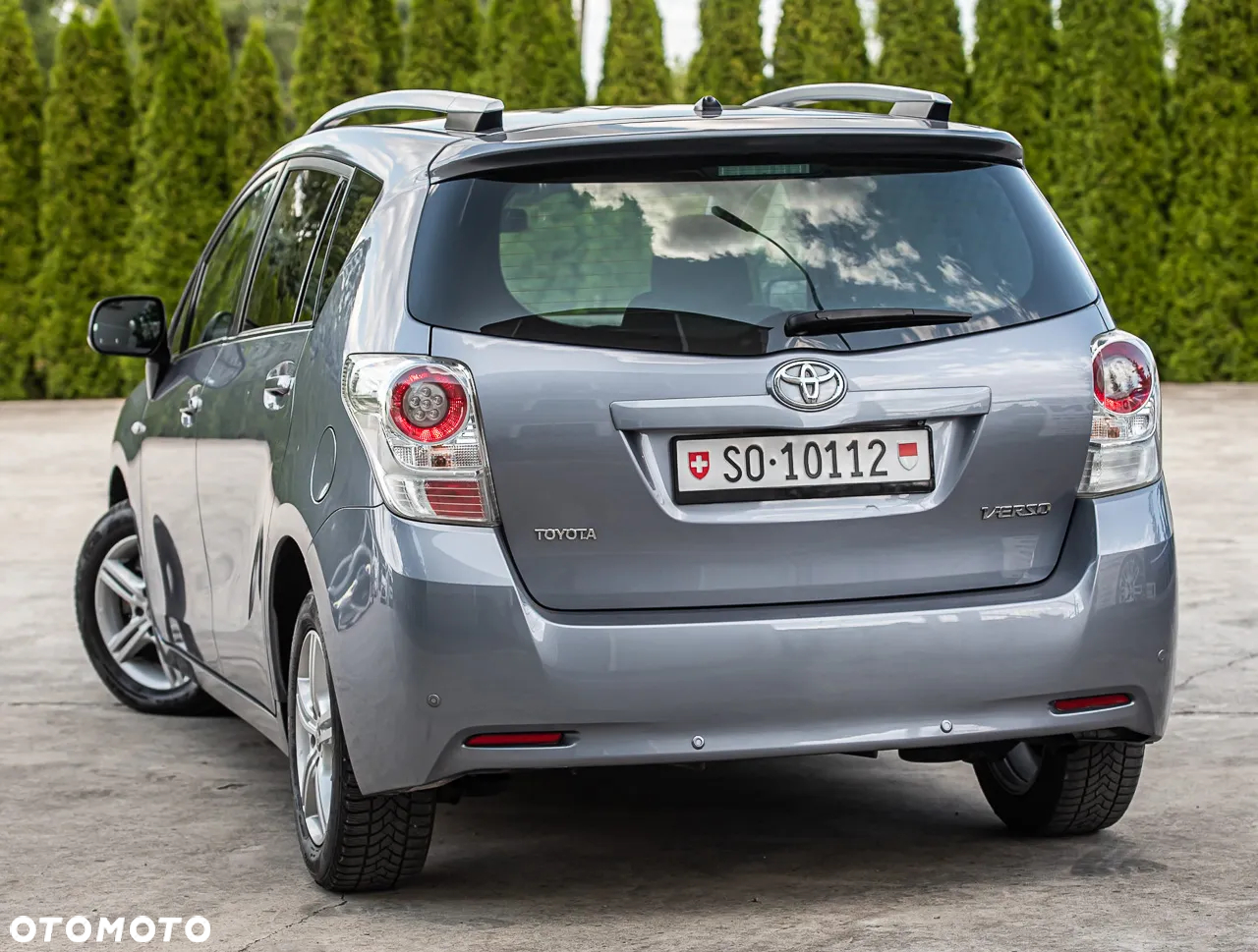 Toyota Verso 1.8 Premium MS - 8