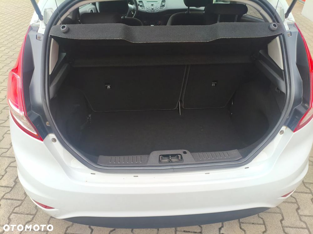 Ford Fiesta - 9