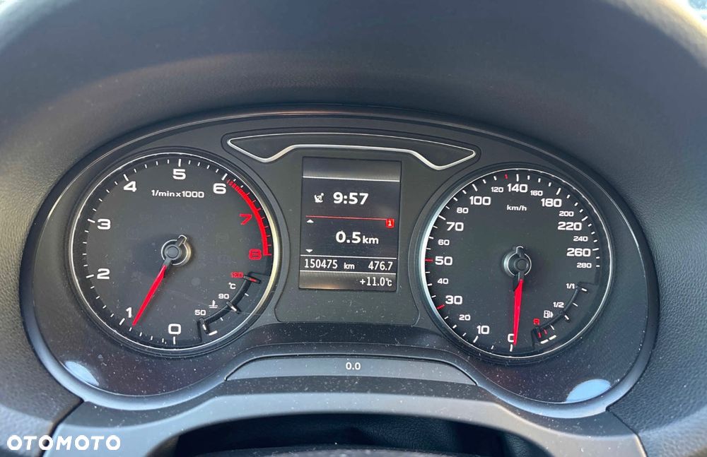 Audi A3 Sportback 1.4 TFSI Ambiente - 5