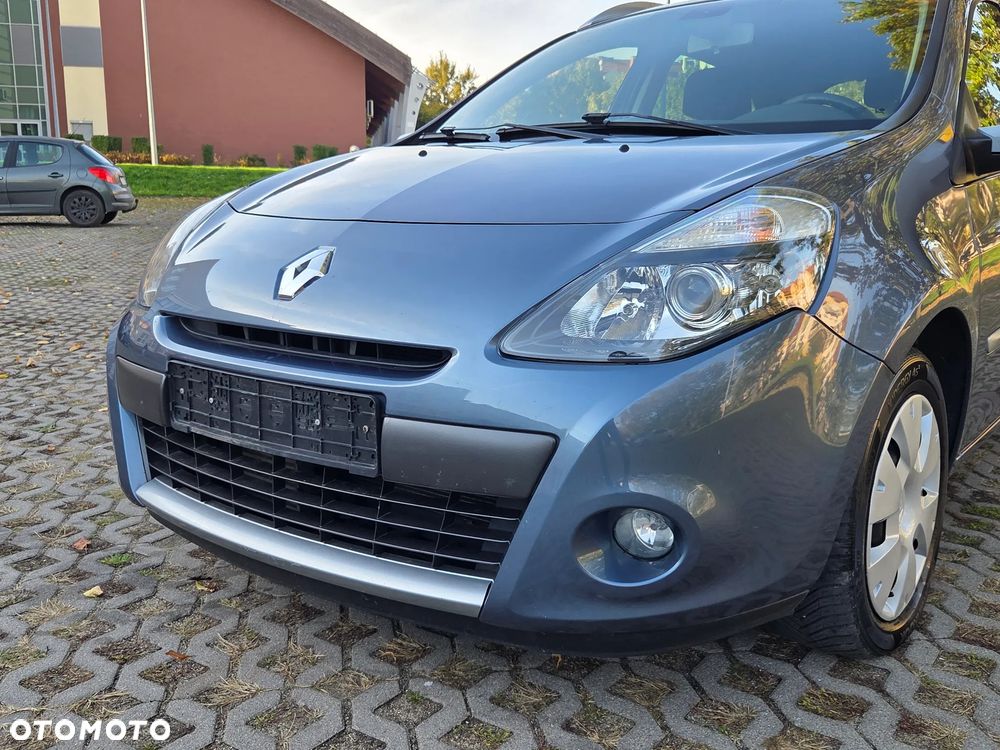 Renault Clio - 18