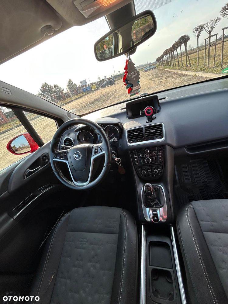 Opel Meriva 1.4 T Cosmo S&S - 13