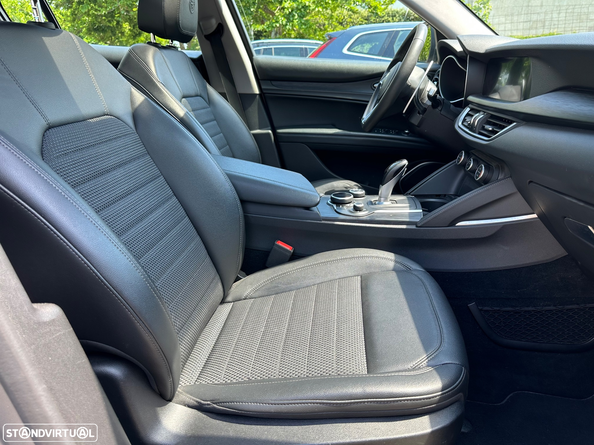 Alfa Romeo Stelvio 2.2 D Super AT8 Q4 - 19