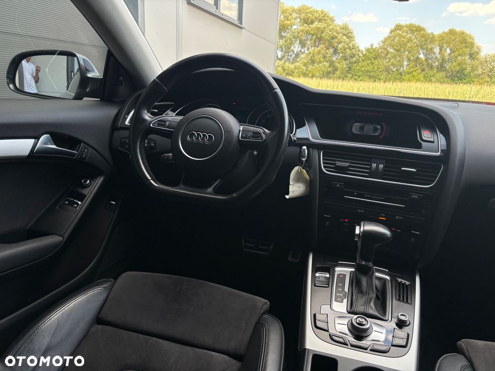 Audi A5 Coupé 2.0 TDI DPF (clean diesel) quattro S tronic - 28