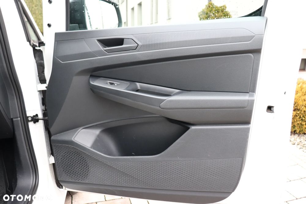 Volkswagen Caddy Maxi - 25