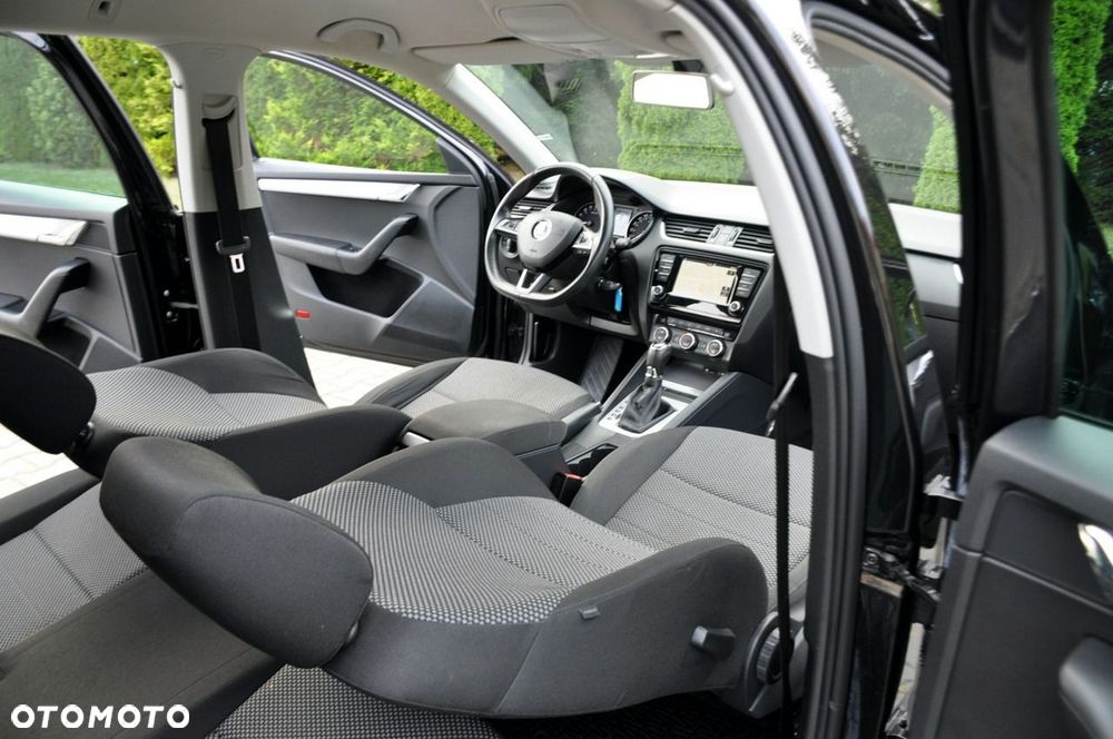 Skoda Octavia - 23