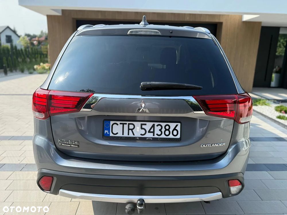 Mitsubishi Outlander 2.0 2WD CVT Diamant Edition - 9
