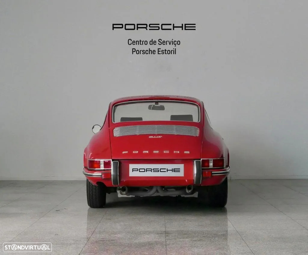 Porsche 911 Série F - 5