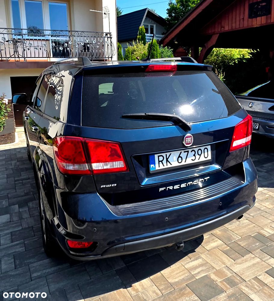 Fiat Freemont 2.0 Multijet Lounge AWD - 3
