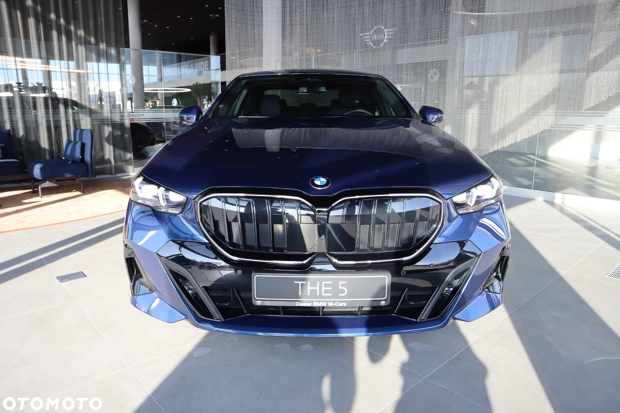 BMW Seria 5 520d xDrive mHEV M Sport - 8