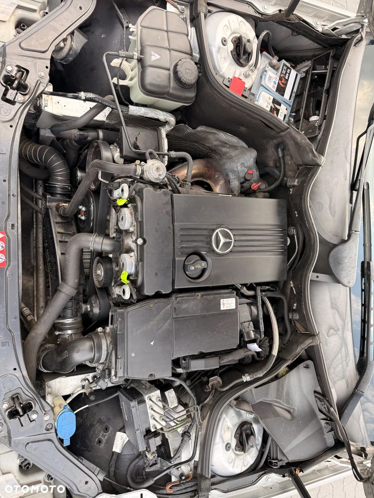Mercedes-Benz CLK - 24