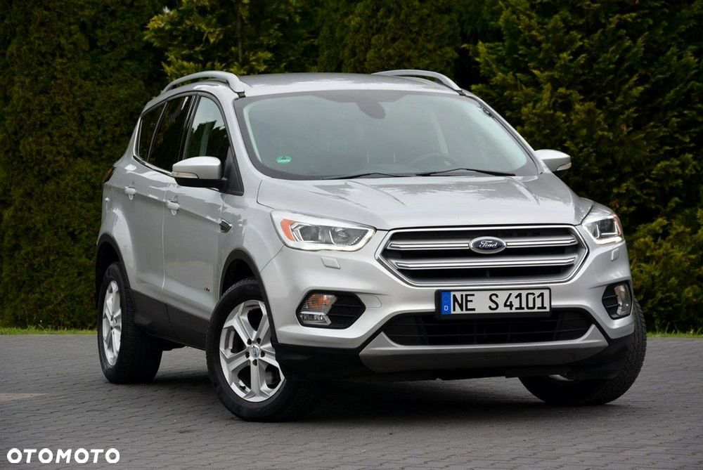 Ford Kuga 2.0 TDCi 4x4 Titanium - 9