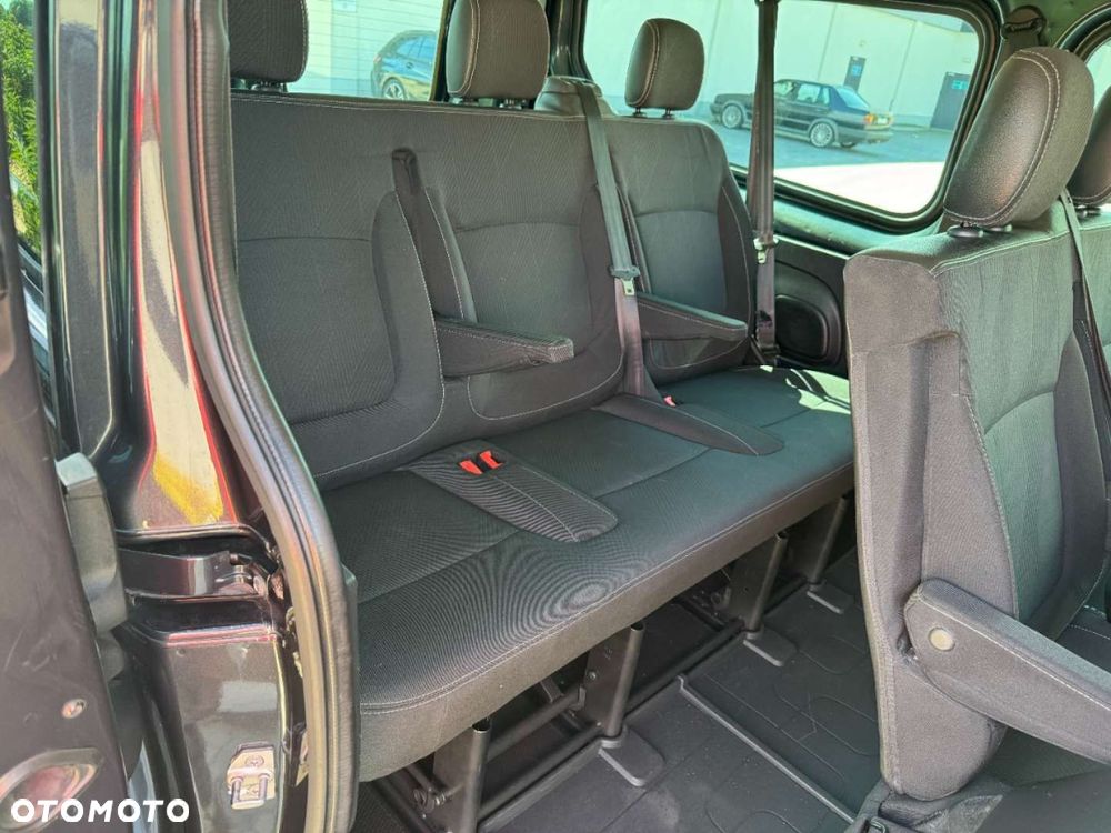 Renault Trafic - 38