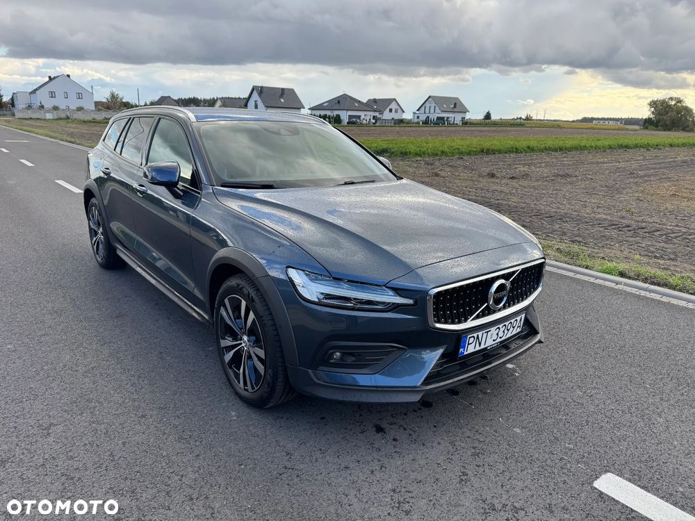 Volvo V60 Cross Country