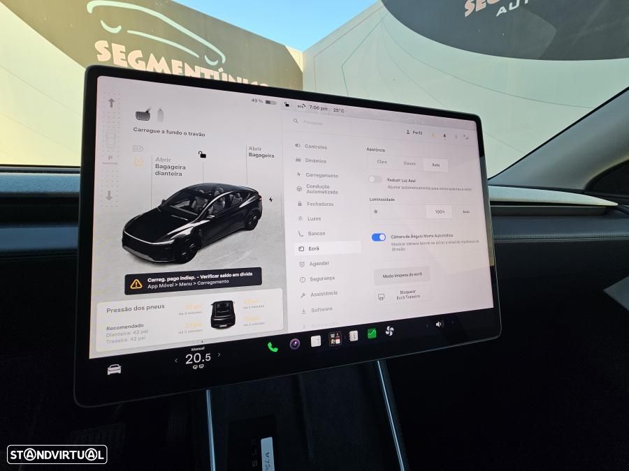 Tesla Model Y Long Range Dual Motor AWD - 54