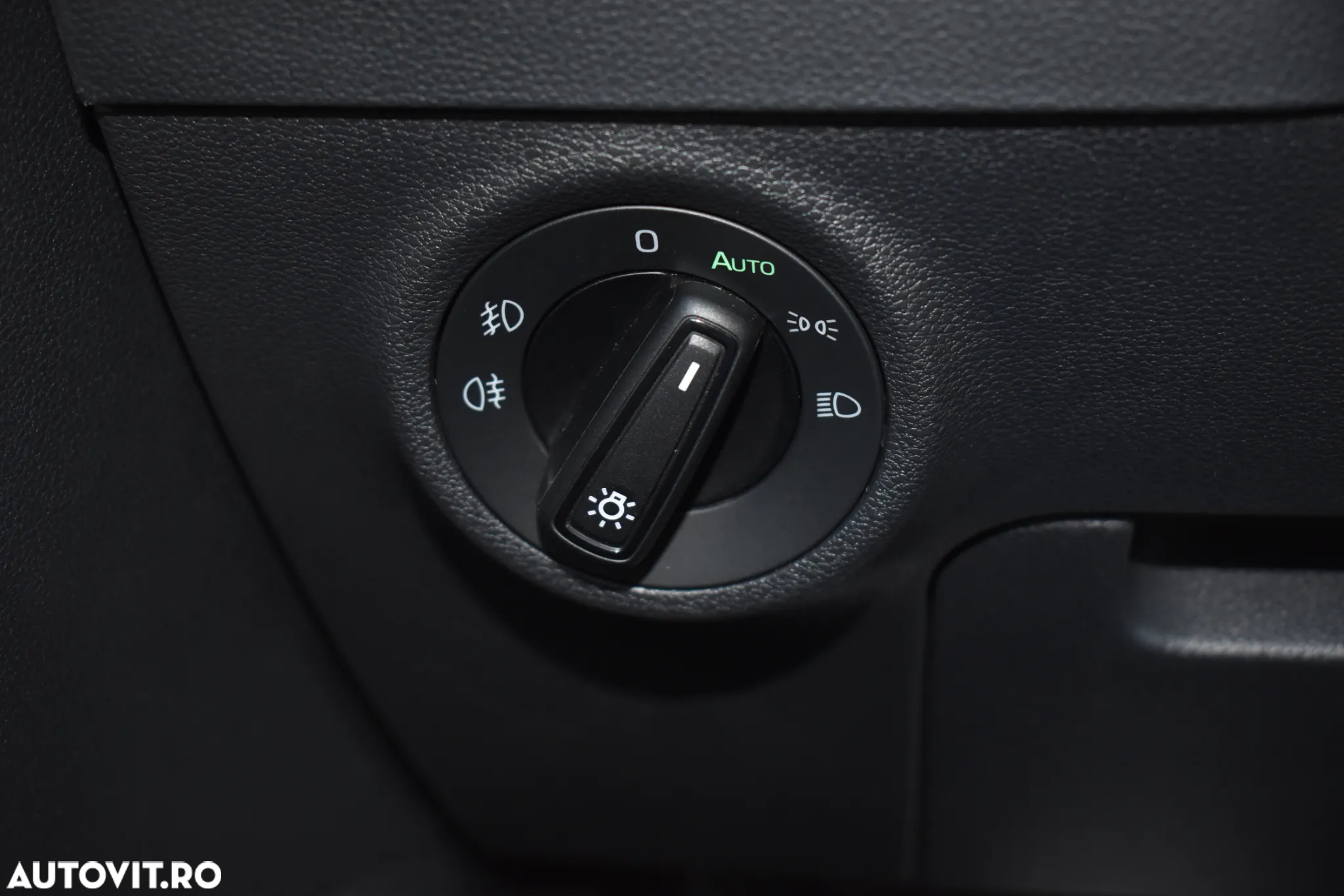 Skoda Karoq 2.0 TDI DSG Ambition - 14
