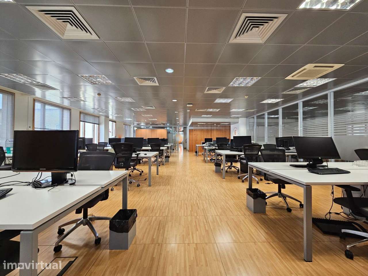 Escritório Lisboa Arrendamento | 687 m2 | Campo Grande - Grande imagem: 2/22