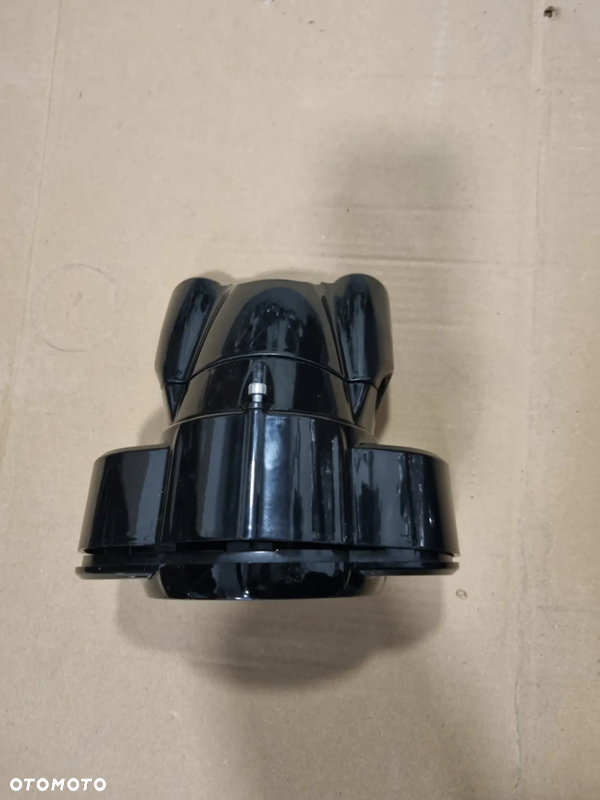 HARLEY DAVIDSON VROD V-ROD OBUDOWA LICZNIKA 55989-04