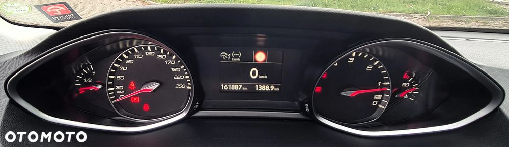 Peugeot 308 BlueHDi 130 Stop & Start Allure Business-Paket - 28