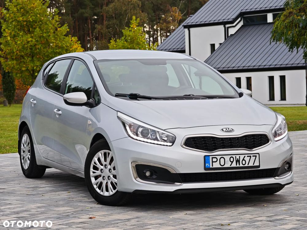 Kia Ceed 1.6 CRDi Smart - 2