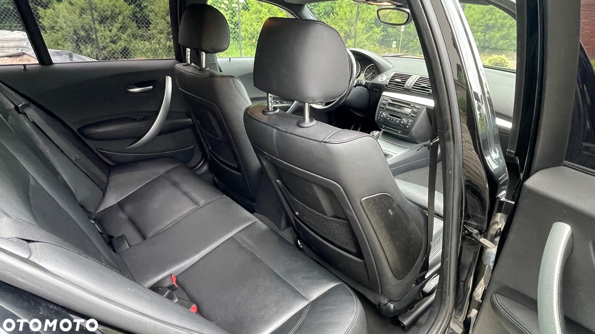 BMW Seria 1 130i - 14