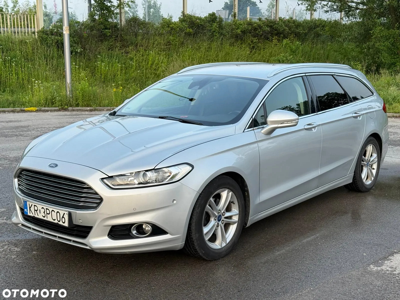 Ford Mondeo 1.6 TDCi Platinium X Plus (Titanium) - 3