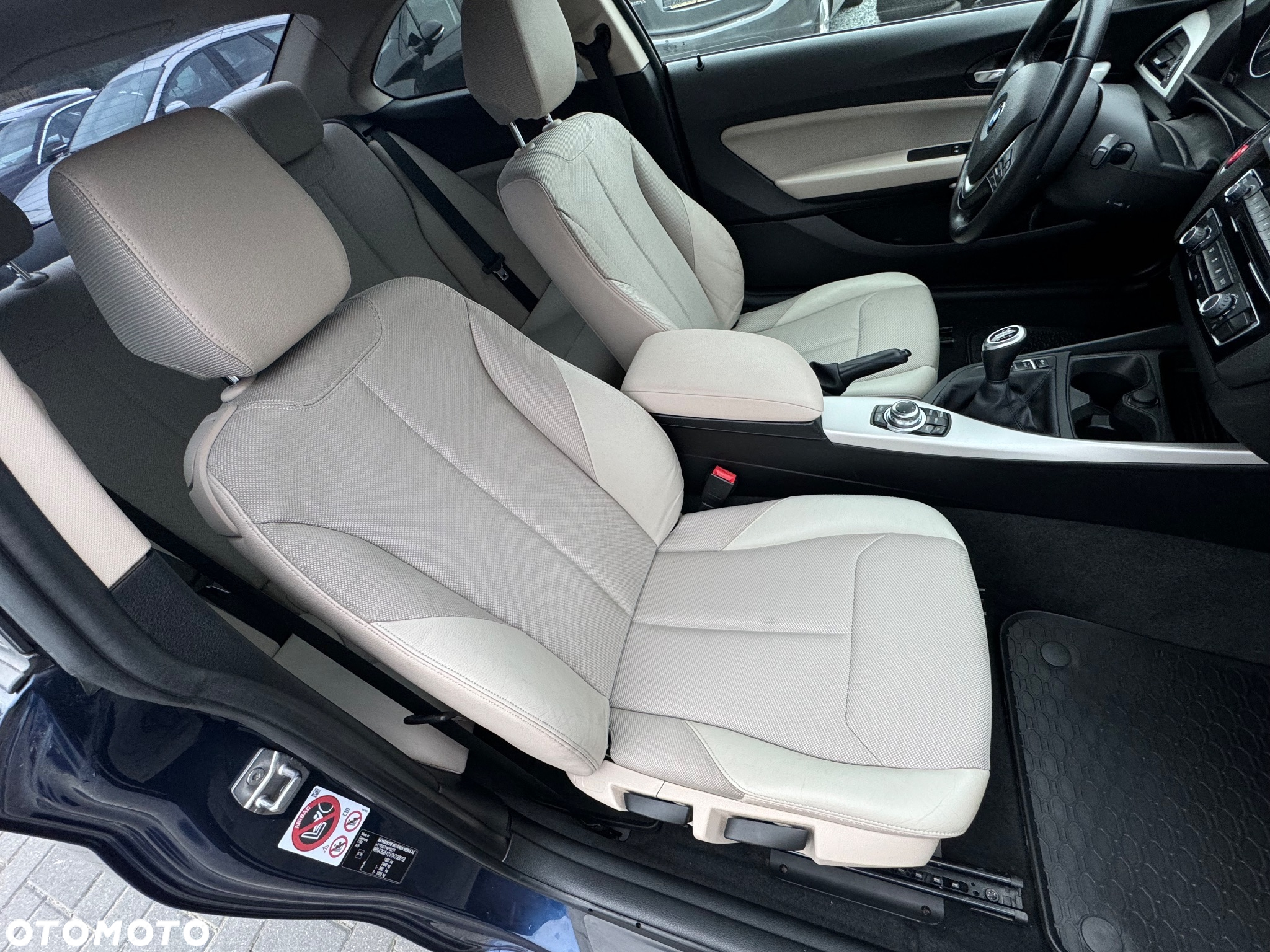BMW Seria 2 218d Coupe - 17