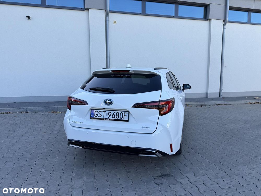 Toyota Corolla 2.0 Hybrid Comfort - 17