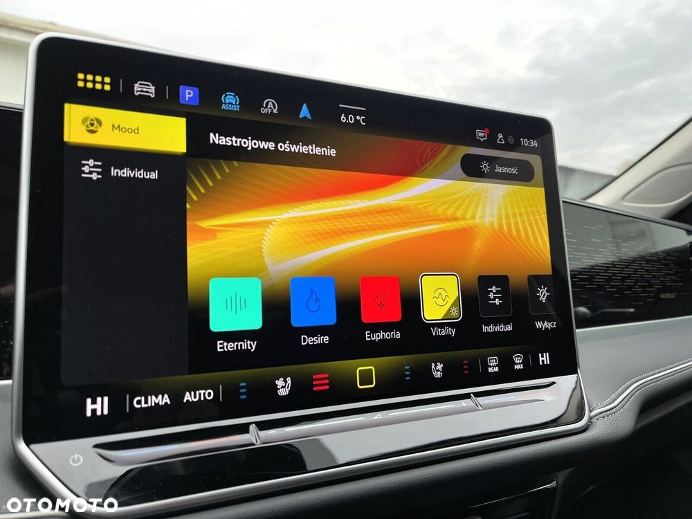 Volkswagen Passat Variant 2.0 TDI SCR Business Plus DSG - 25