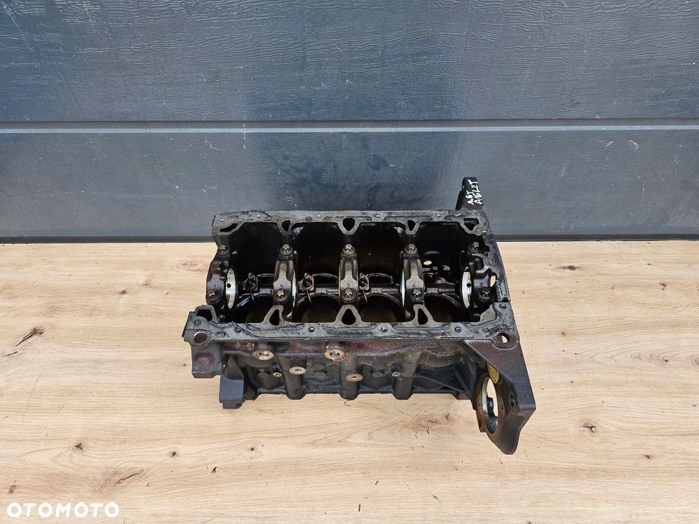 BLOK SILNIKA OPEL ASTRA J INSIGNIA A ZAFIRA C 1.6 TURBO A16LET 55567858 - 2