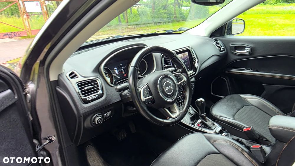 Jeep Compass 1.4 TMair Limited 4WD S&S - 9
