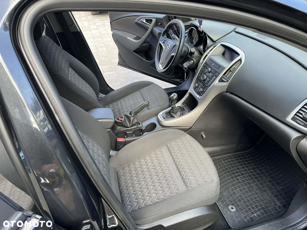 Opel Astra 1.6 Enjoy - 11