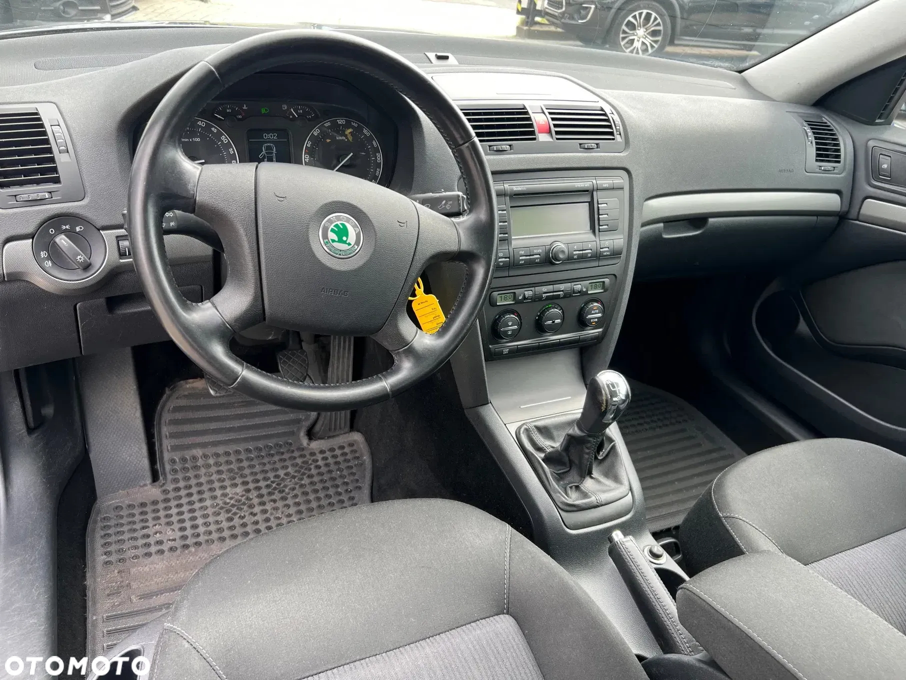 Skoda Octavia 1.6 Elegance - 5