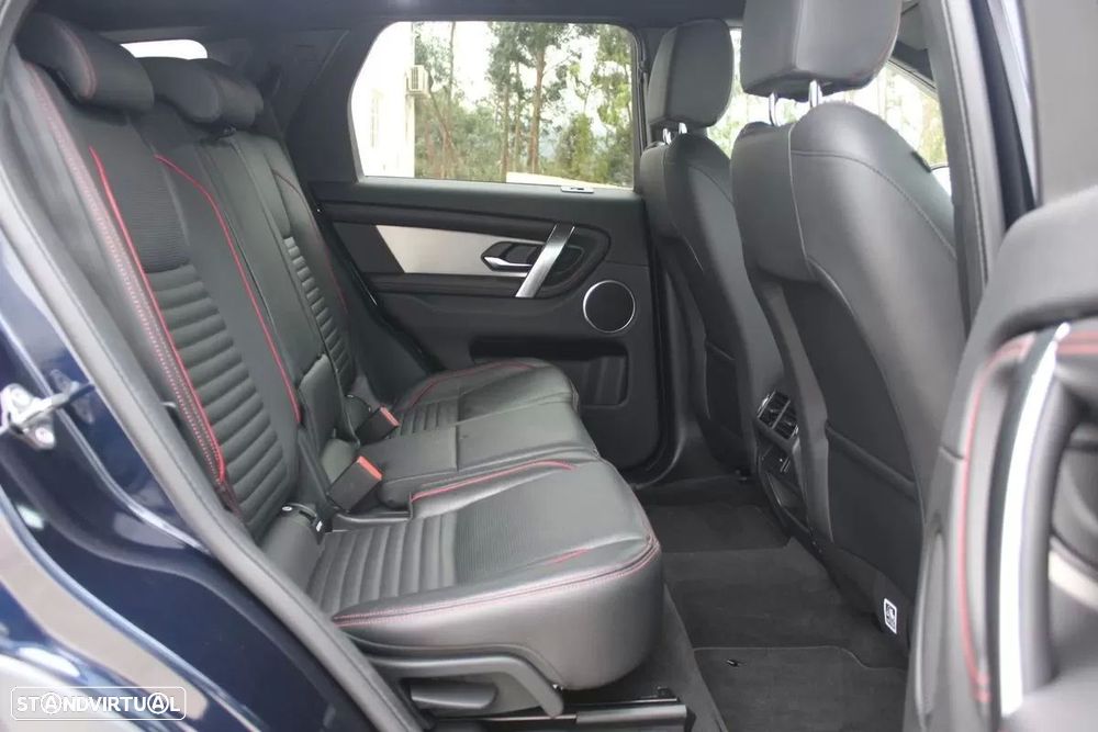 Land Rover Discovery Sport 2.0 Si4 AWD - 28