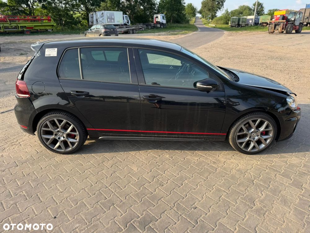 Volkswagen Golf 2.0 TSI GTI - 8